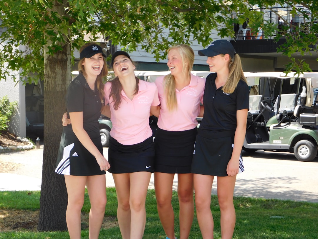 golf girls win